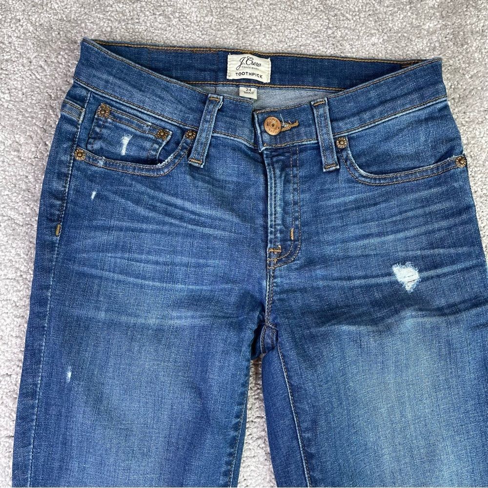 J. Crew Toothpick Jeans Women's 24 Blue  Skinny Low Rise Dark Denim Distressed - Picture 2 of 12
